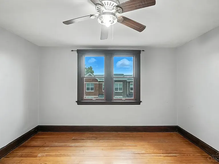 348 Volkert Ave — Photo 21