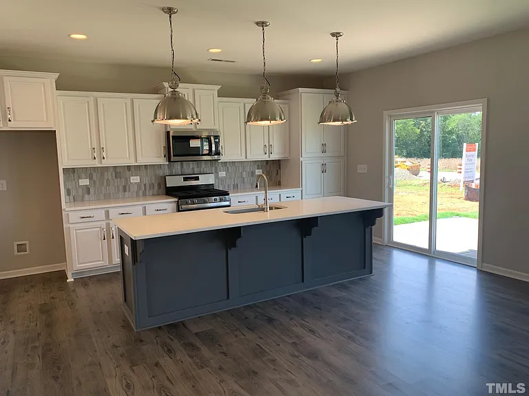 7104 Commodity Ct — Photo 11