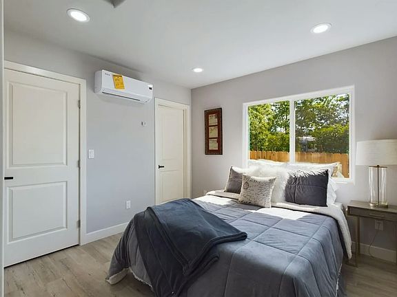 4th image of 430 5th St #A