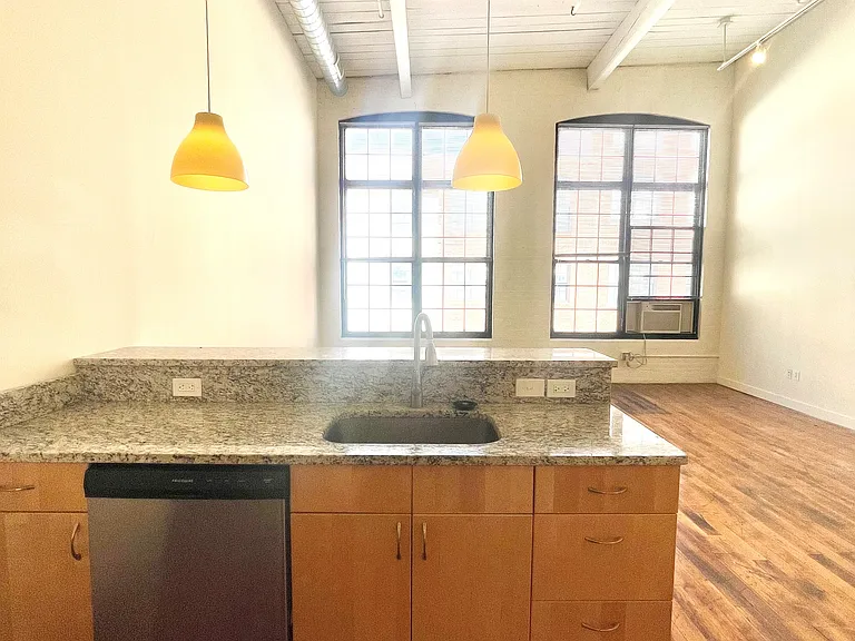 52 Valley St #203 — Photo 3