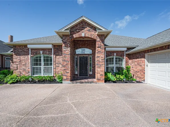 523 Pinehurst Ave, Portland, TX 78374