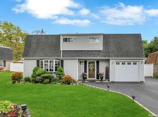 132 Mooney Pond Rd, Selden, NY 11784