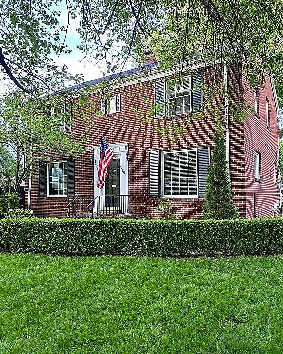 1st image of 2830 Barrington Dr