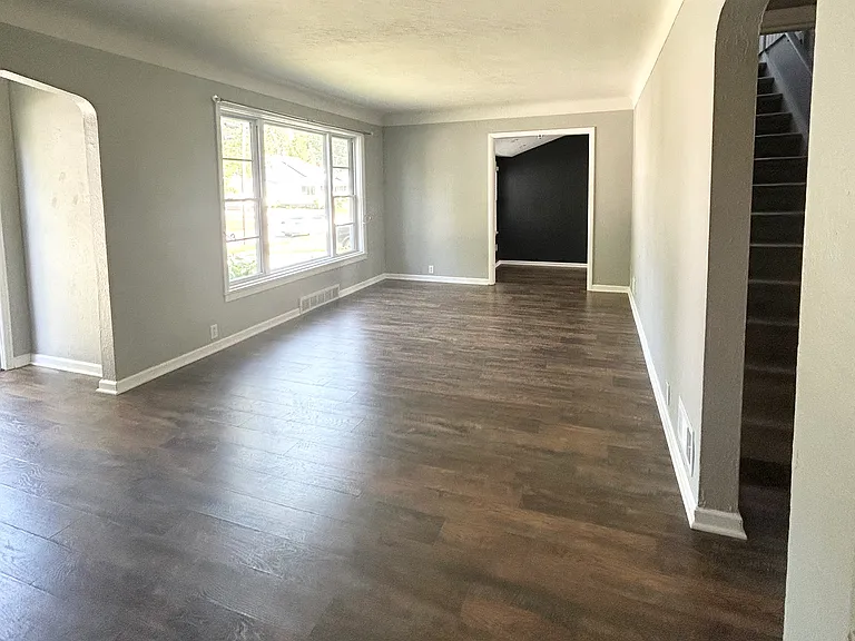 5901 Garden Park Dr — Photo 9