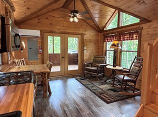 553 Kimberly Ln, Franklin, NC 28734