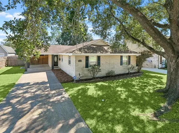 2109 James Dr, Marrero, LA 70072