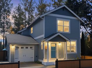 200 Whispering Pine Pl, Sultan, WA 98294