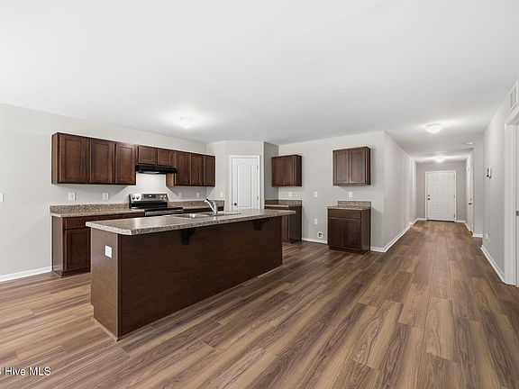 4th image of 320 Adobe Lane