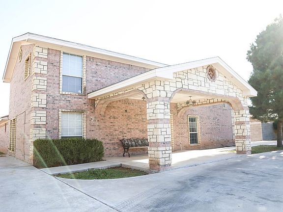 2nd image of 4648 Fountain Ln