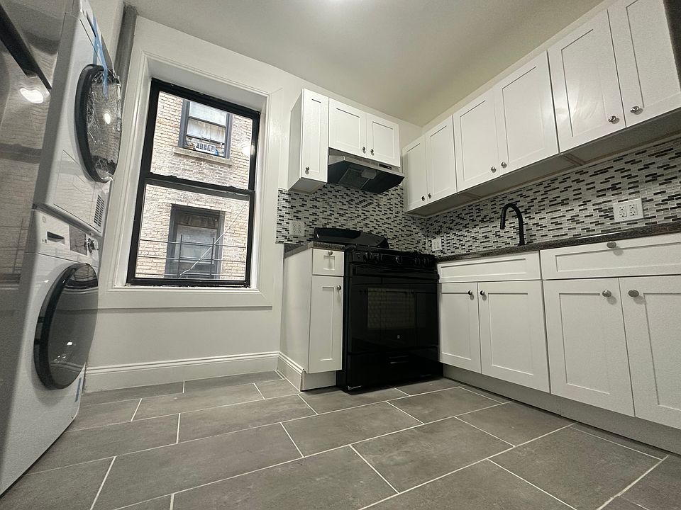 1st image of 560 W 192nd St APT 2C