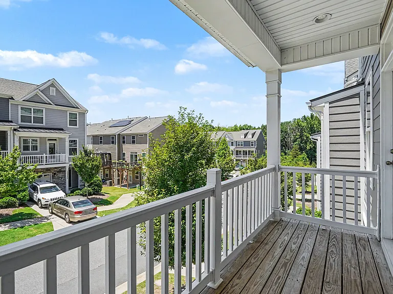 10223 Glenmere Creek Cir — Photo 5