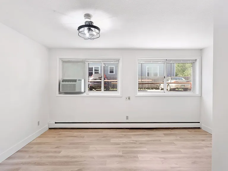 2800 Colfax — Photo 12