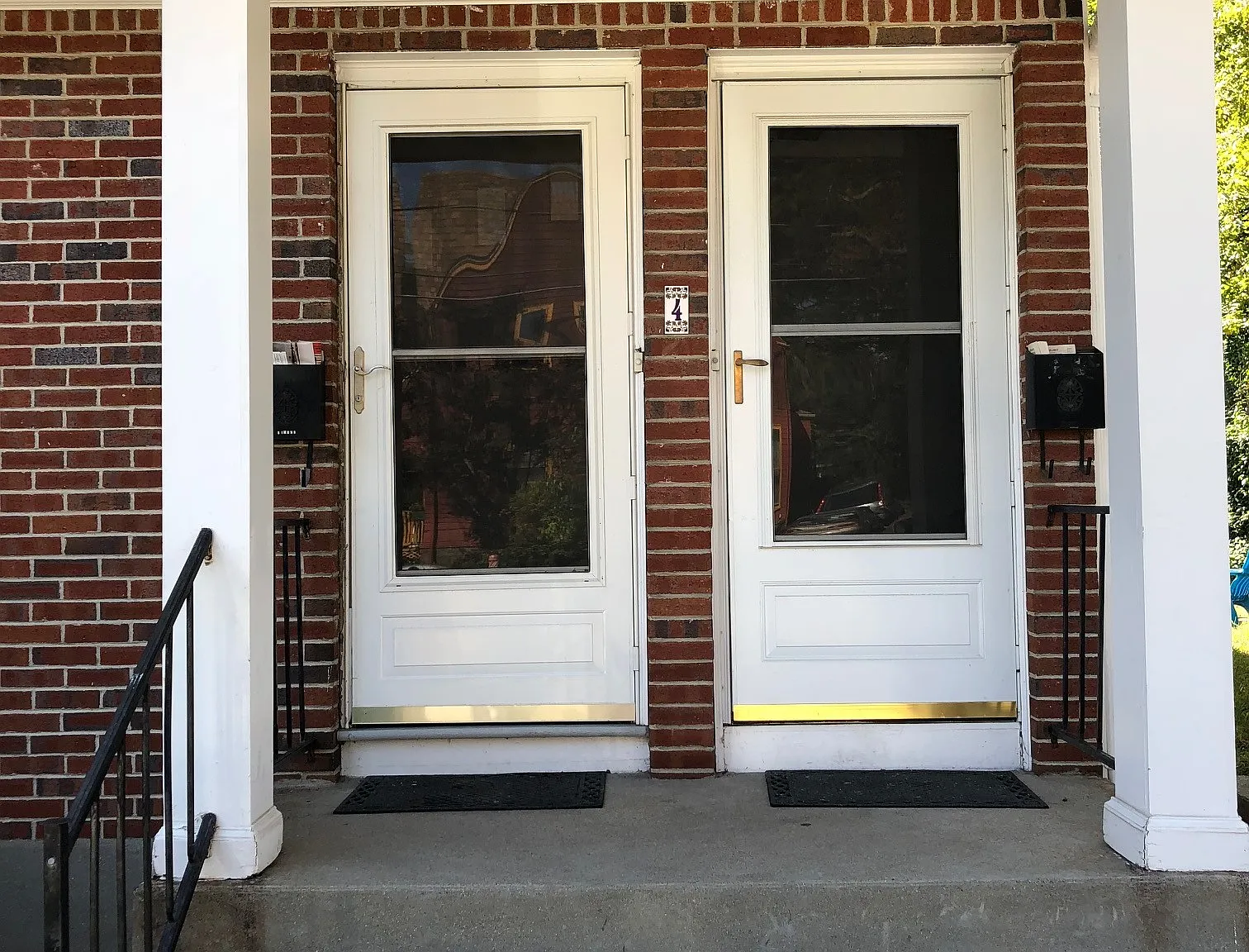 2 bed, 1100 sqft, $2,700 — Photo 2