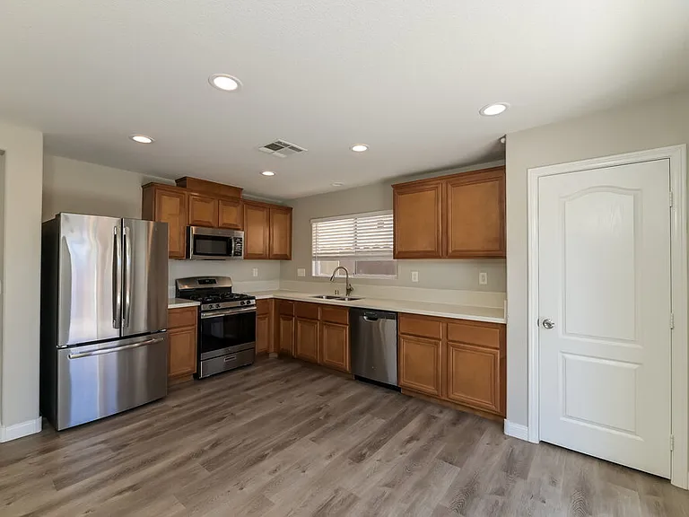 9149 Spirit Canyon Ave — Photo 8
