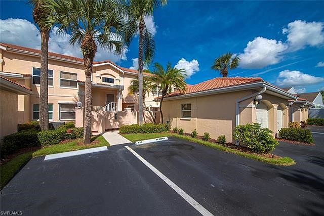 Welcome to Emerald Greens, an intimate community of 144 homes with one of Naples best locations!