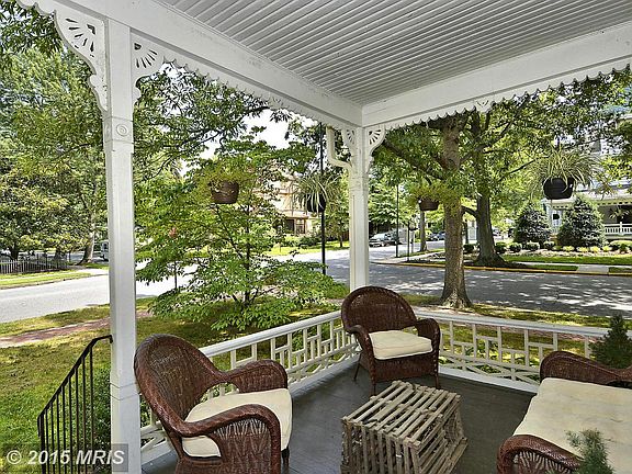 2nd image of 14 Brookletts Ave
