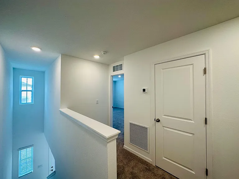 799 Longboat Dr — Photo 11