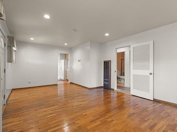 4th image of 3191 El Sobrante St