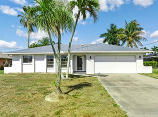 2031 SE 25th Ln, Cape Coral, FL 33904