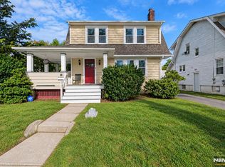 61 Buena Vista Ave, Hawthorne, NJ 07506