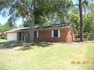 2500 Avenido Del Pinar St, Gautier, MS 39553