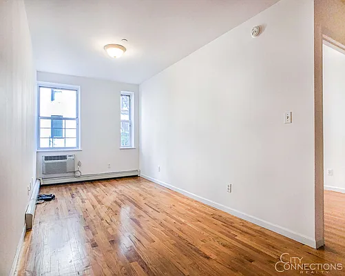 Rented by City Connections Realty | media 22