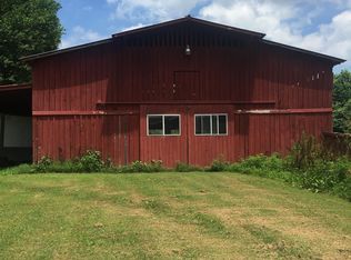 550 Mount Vernon Rd, Bethpage, TN 37022