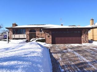 610 N Plamondon Dr, Addison, IL 60101