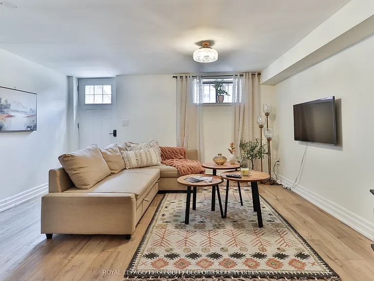 39 Lappin Ave #LOWER — Photo 4