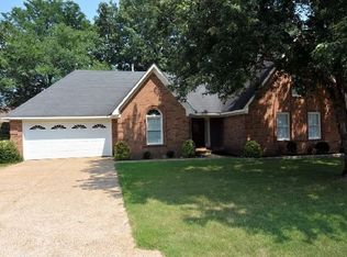 2026 Crown Cv, Cordova, TN 38016