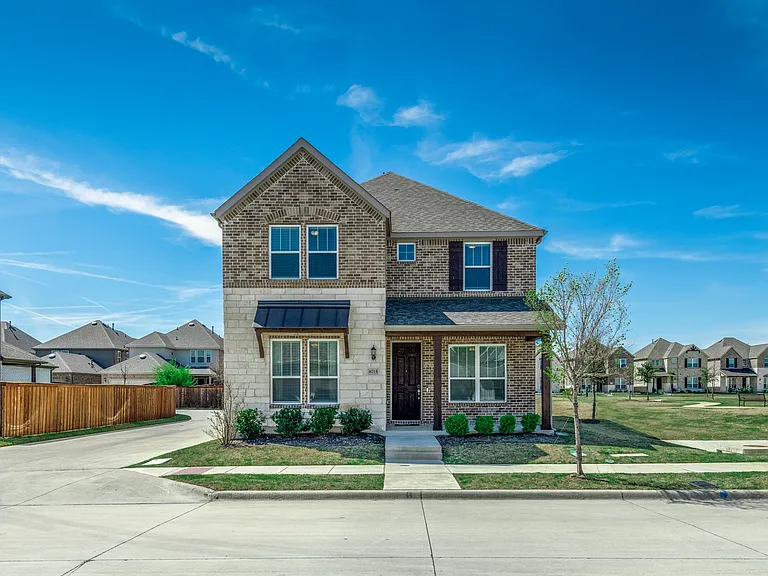 8715 Royal Star Rd — Photo 2
