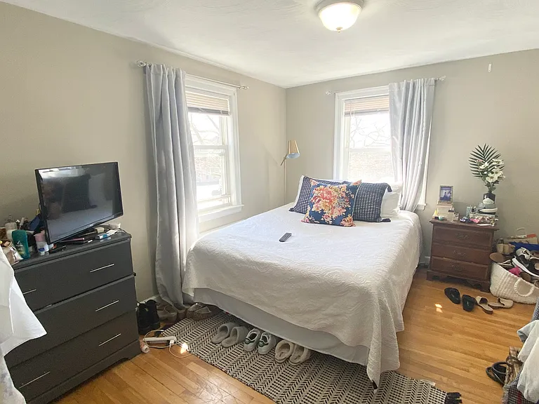 605 Main St #2 — Photo 7