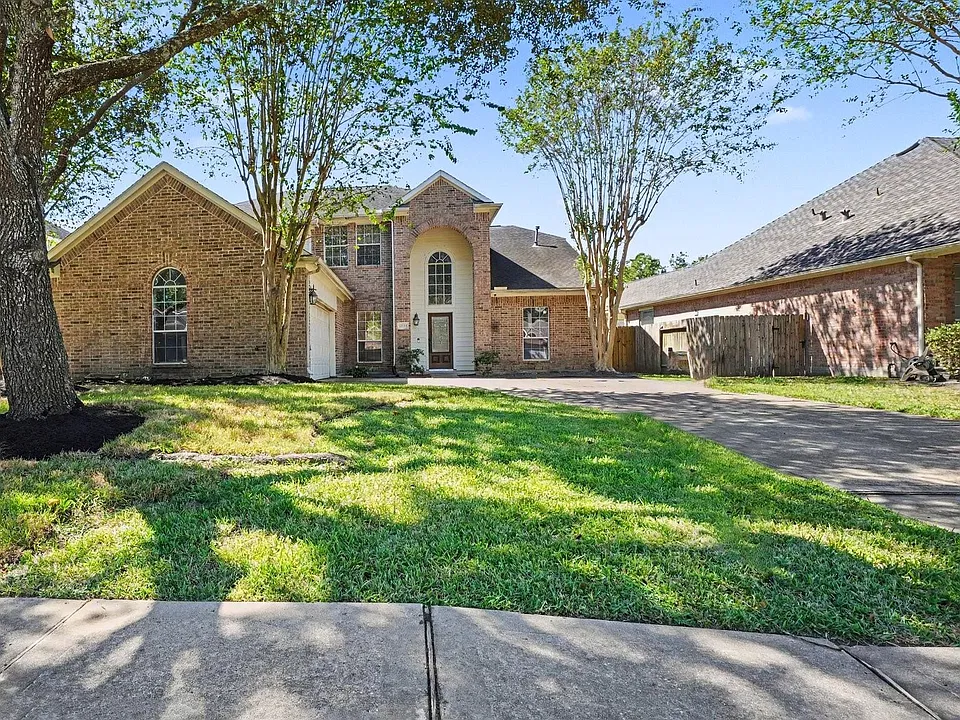 13711 Brighton Park Dr