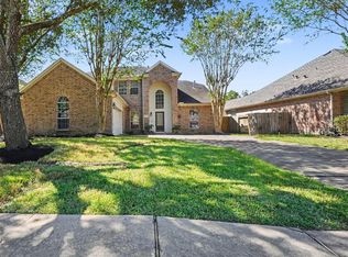 13711 Brighton Park Dr, Houston, TX 77044