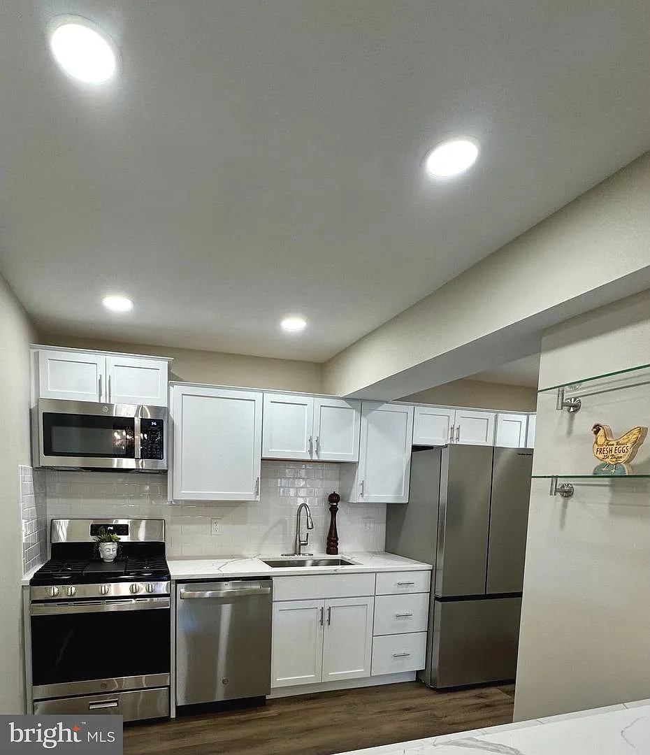 511 N Armistead St APT T2 photo 1