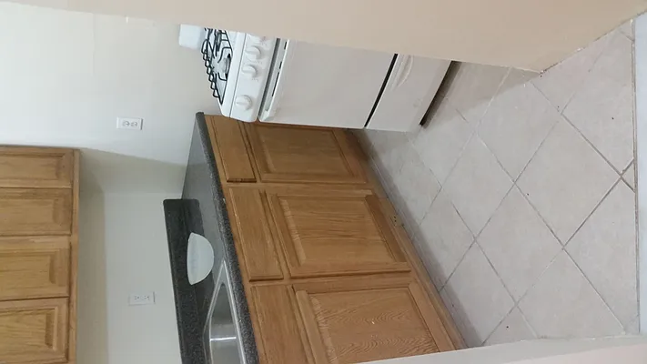 Rented by Lang Realty LLC | media 9