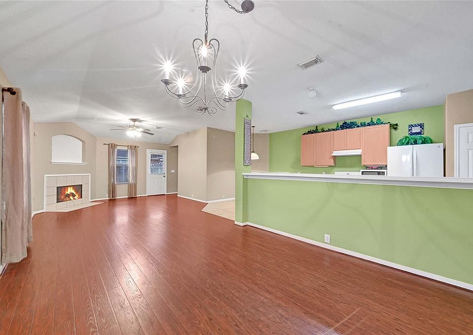 1st image of 17315 Stone Peaks Dr