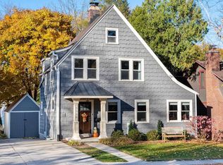 2536 Van Hise Ave, Madison, WI 53705