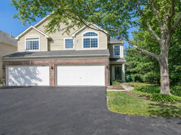 17694 S Gilbert Dr, Lockport, IL 60441