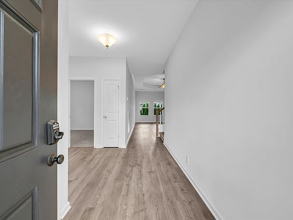 5th image of 5626 Heirloom Dr