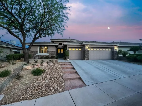 10309 Canyon Valley Ave, Las Vegas, NV 89145