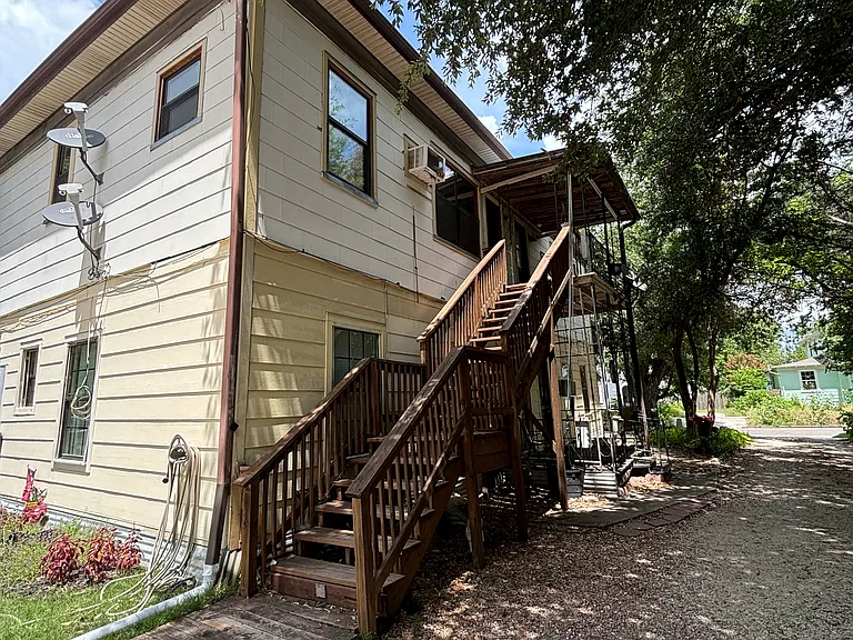 707 Vance St #D — Photo 1