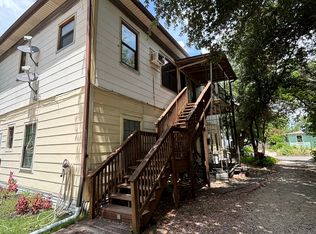 707 Vance St #D, Taylor, TX 76574