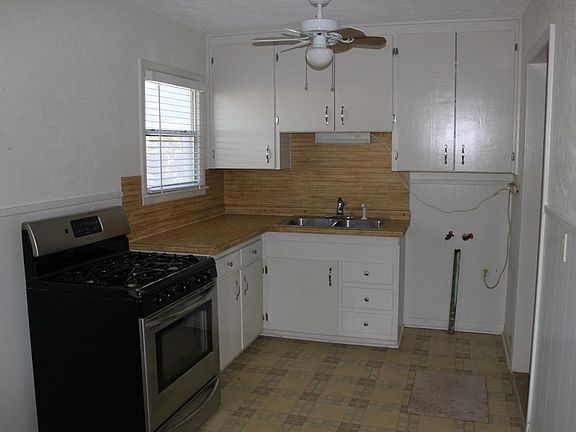 5th image of 4505 Newman Dr