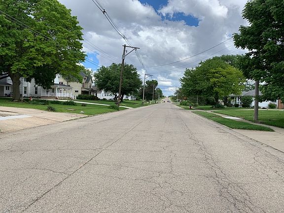 4th image of 510 E Main St