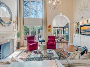 1901 Meadowood Ln, Charlotte, NC 28211