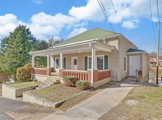 113 Prospect St #1, Copperhill, TN 37317