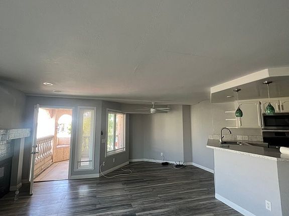 3rd image of 821 Balboa Ct APT 3