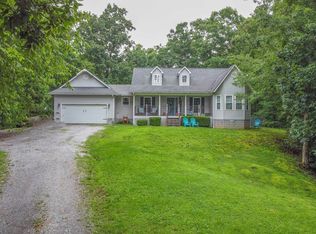 123 Southlake Dr, Kingston, TN 37763