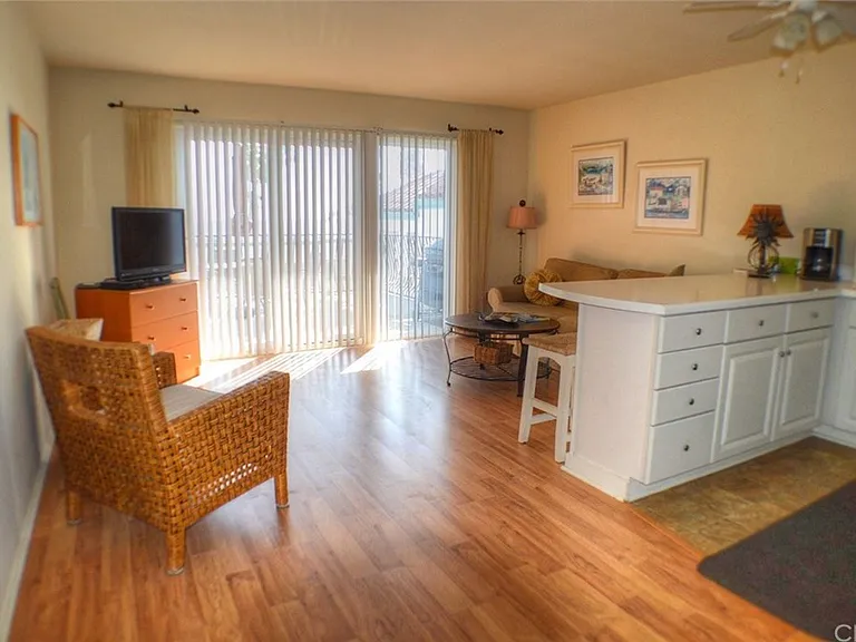 107 Coronado Ln #3 — Photo 32